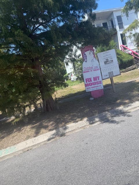 undefined Gallery Image 2