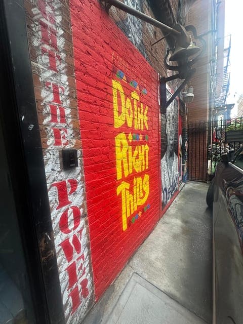 undefined Gallery Image 4