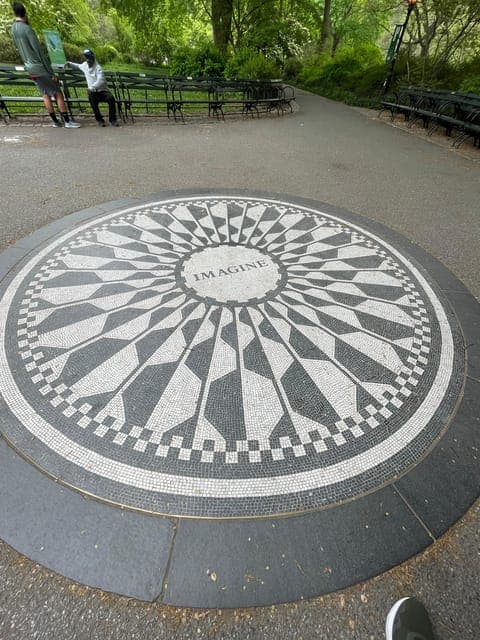 undefined Gallery Image 2