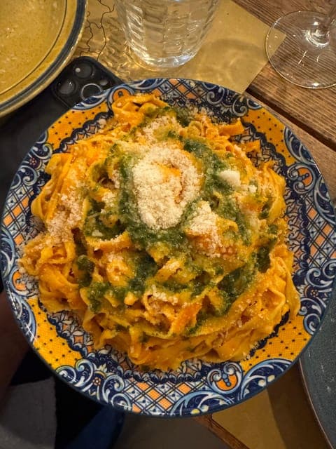 undefined Gallery Image 3