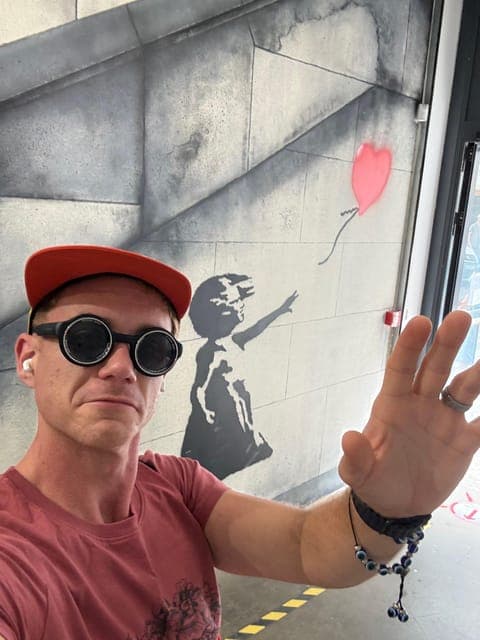 undefined Gallery Image 2