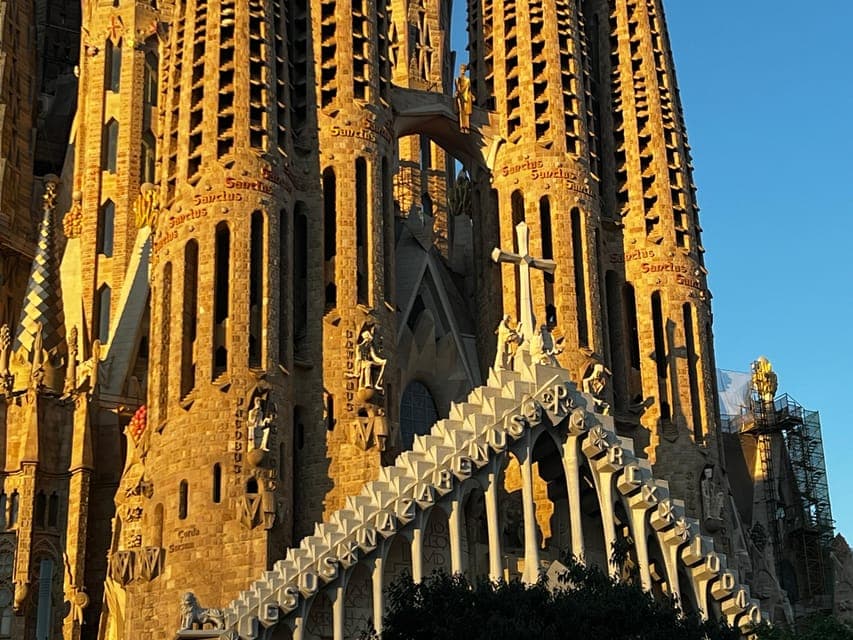 undefined Gallery Image 3