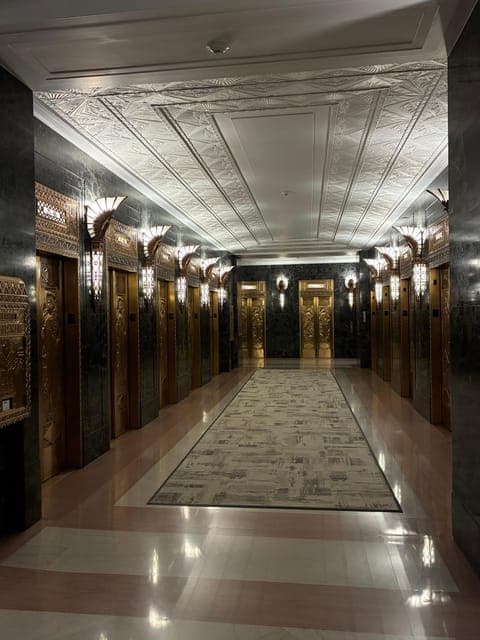 undefined Gallery Image 1