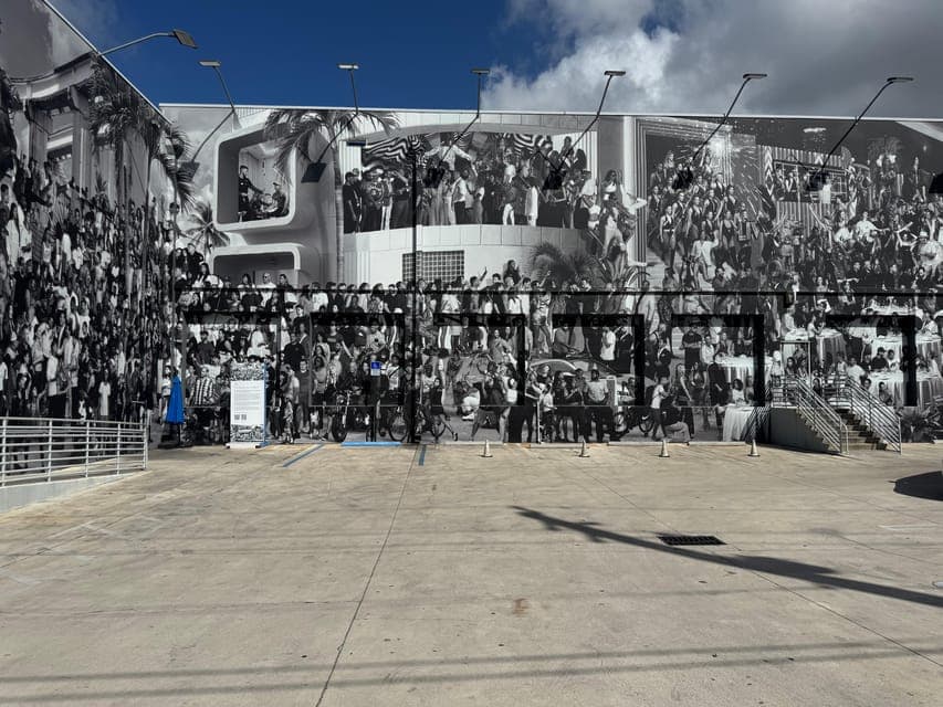 undefined Gallery Image 3