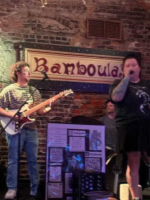 undefined Gallery Image 4