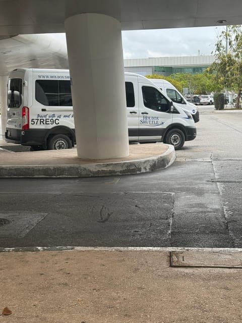 undefined Gallery Image 2