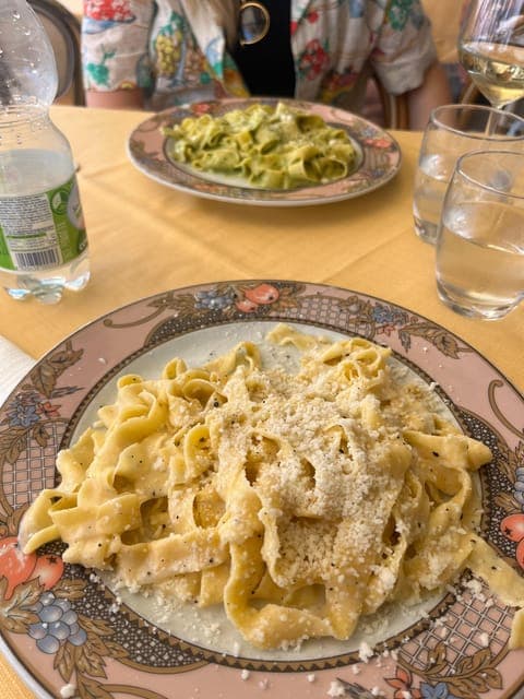 undefined Gallery Image 4