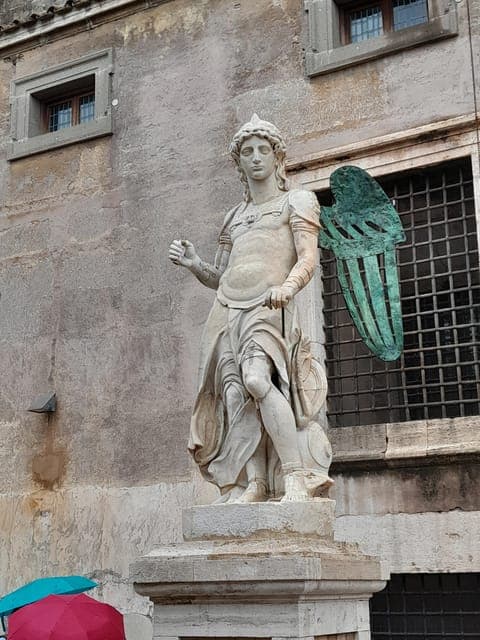 undefined Gallery Image 4