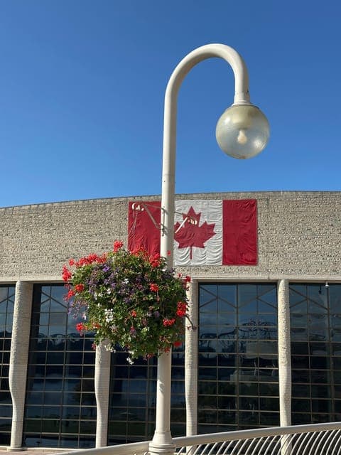 undefined Gallery Image 2