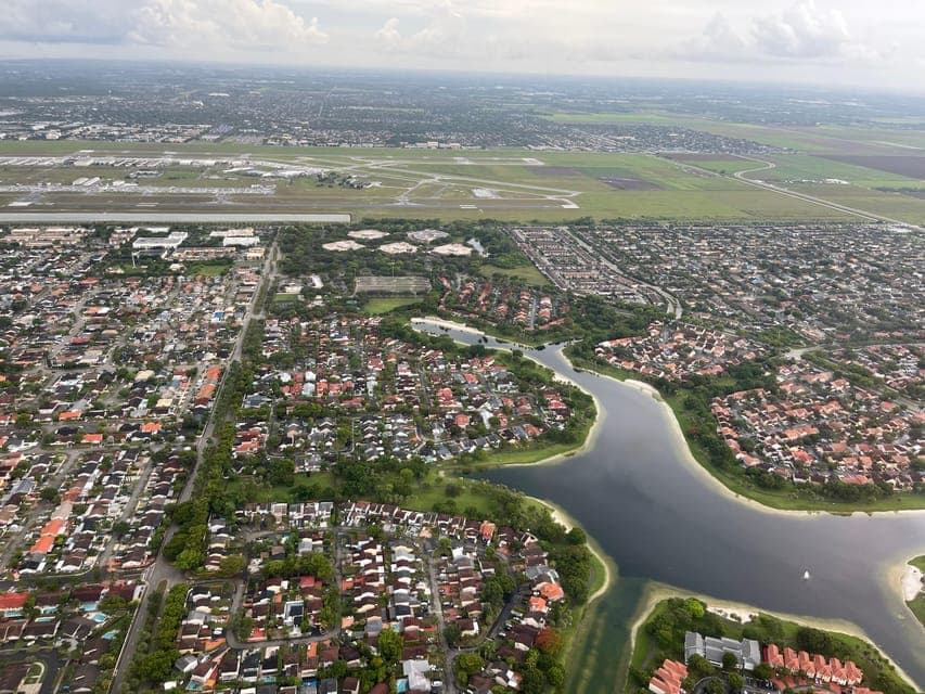 undefined Gallery Image 4