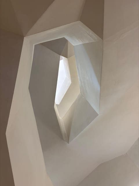 undefined Gallery Image 3