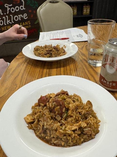 undefined Gallery Image 2