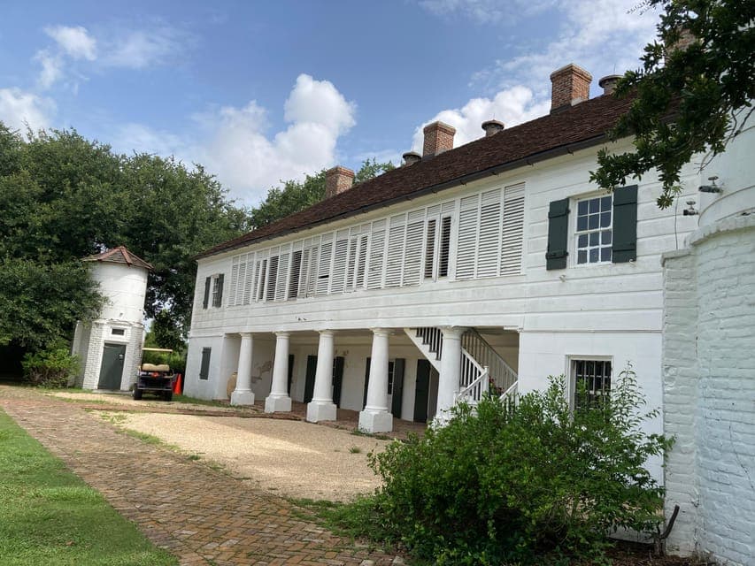 undefined Gallery Image 1