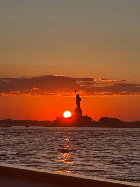 undefined Gallery Image 4