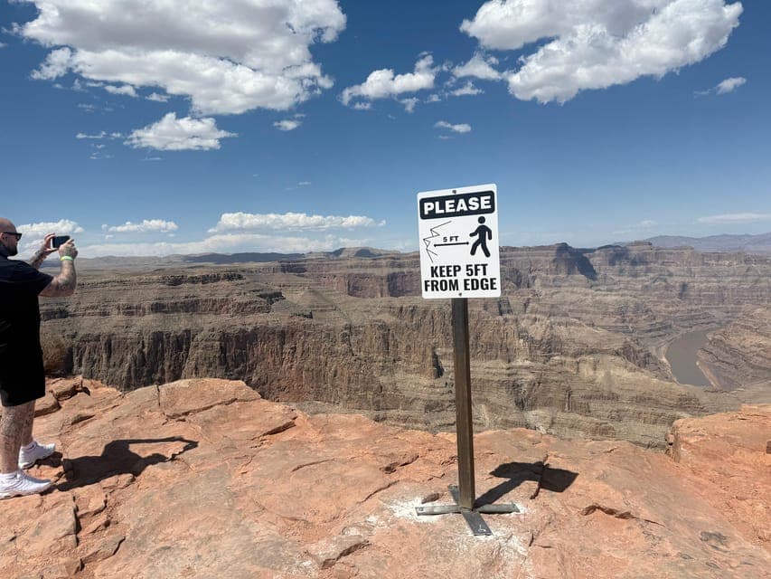 undefined Gallery Image 3