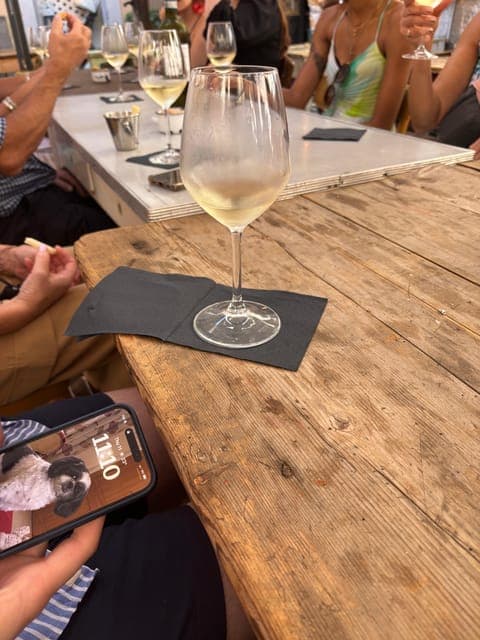 undefined Gallery Image 3