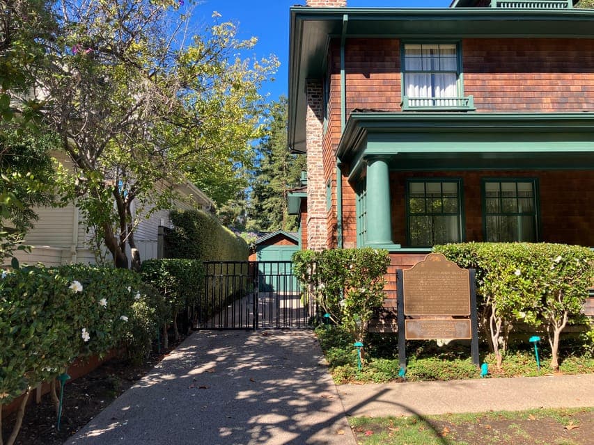 undefined Gallery Image 2