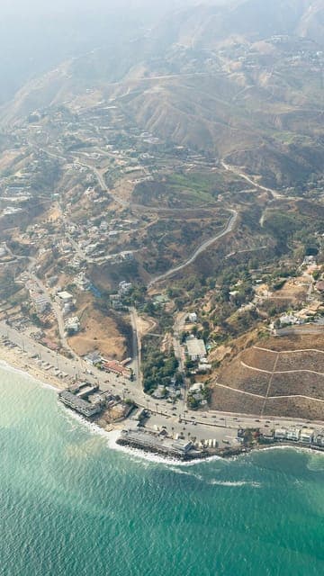 undefined Gallery Image 4