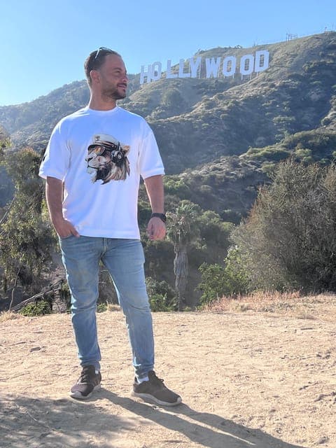 undefined Gallery Image 2