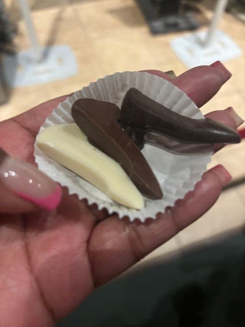 undefined Gallery Image 1