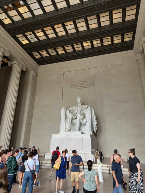 undefined Gallery Image 3