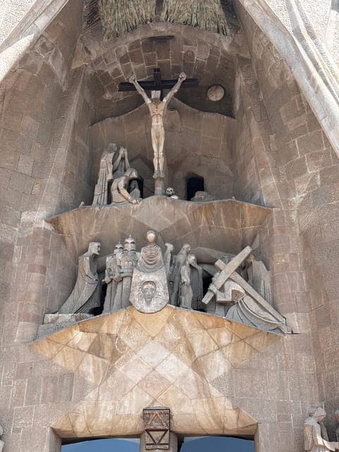 undefined Gallery Image 3