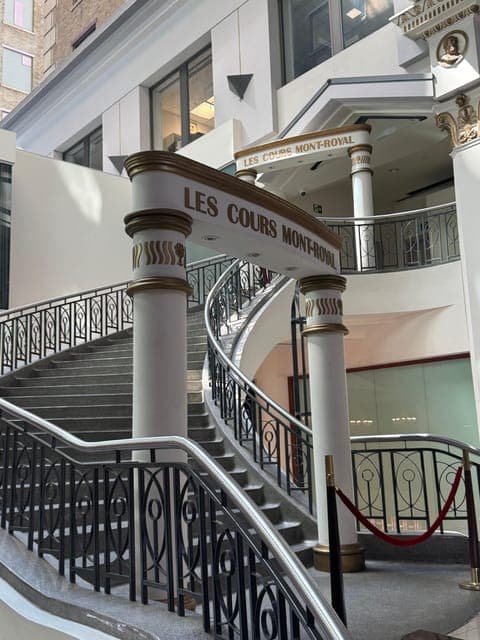 undefined Gallery Image 2