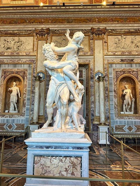 undefined Gallery Image 3