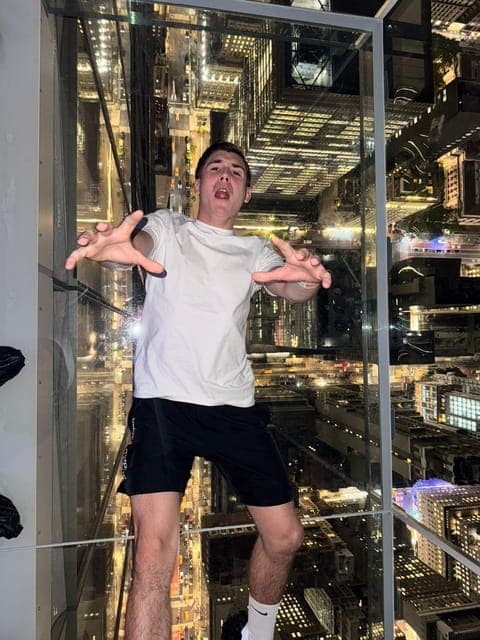 undefined Gallery Image 1