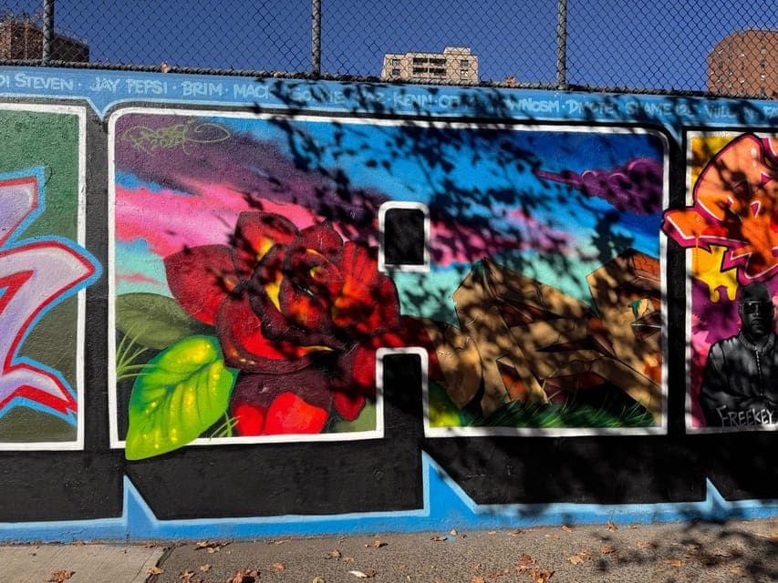 undefined Gallery Image 4