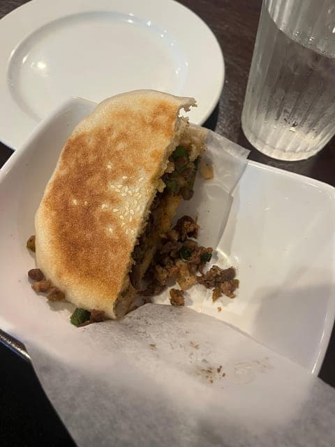 undefined Gallery Image 1