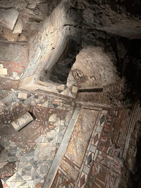 undefined Gallery Image 2