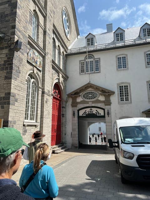 undefined Gallery Image 2