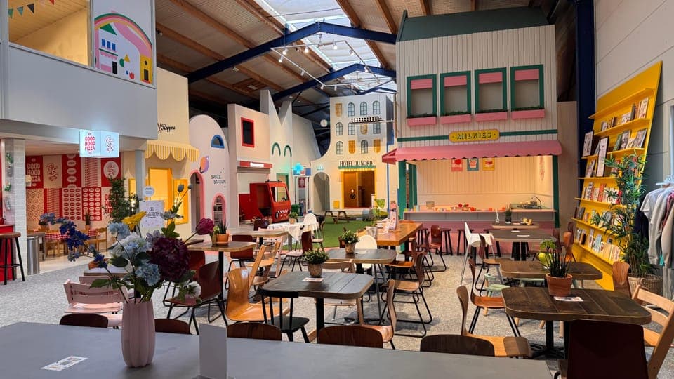 undefined Gallery Image 1