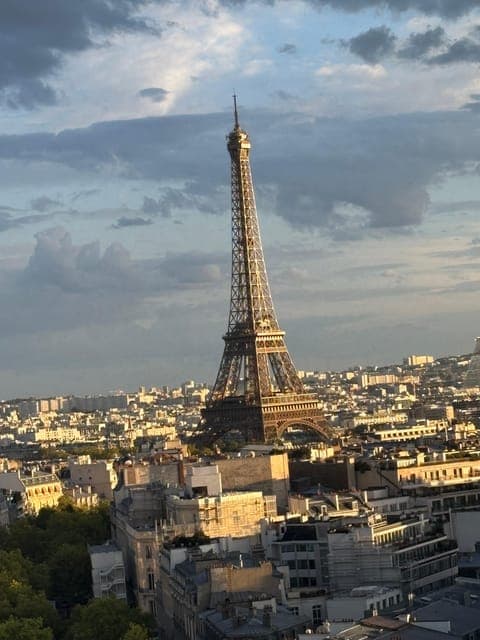 undefined Gallery Image 4