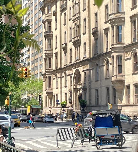 undefined Gallery Image 3