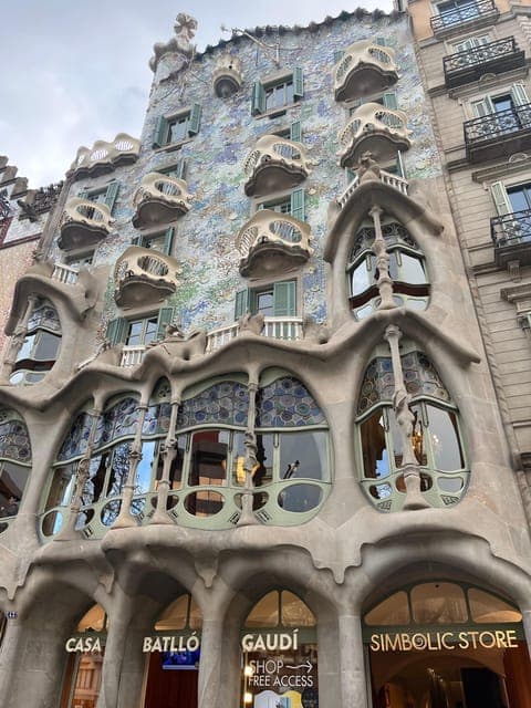 undefined Gallery Image 1