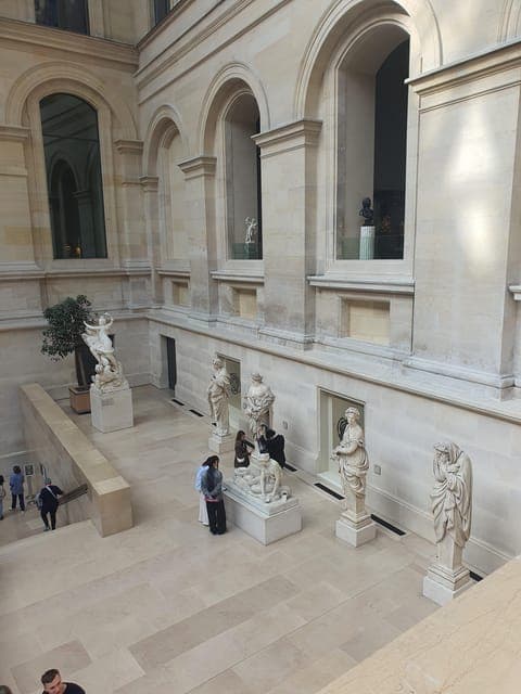undefined Gallery Image 2