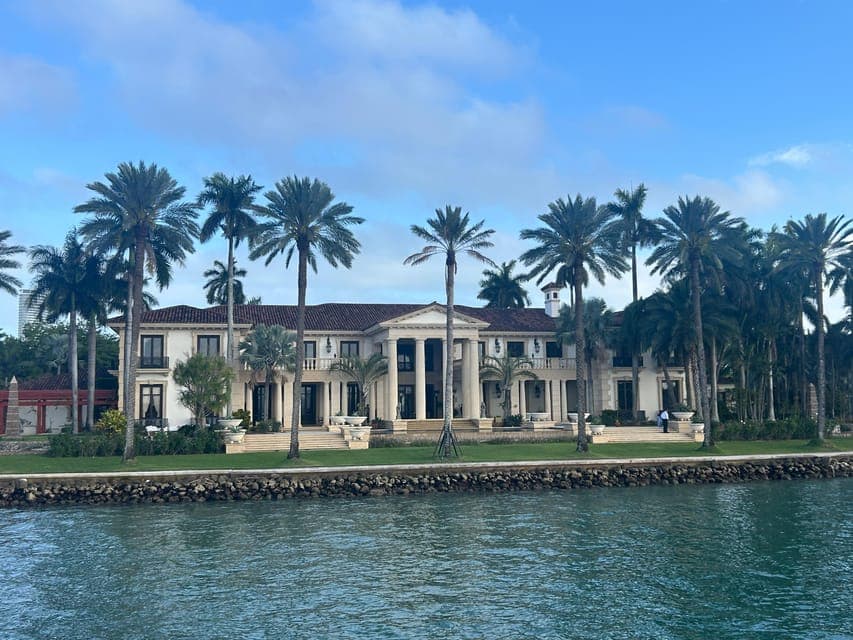 undefined Gallery Image 3