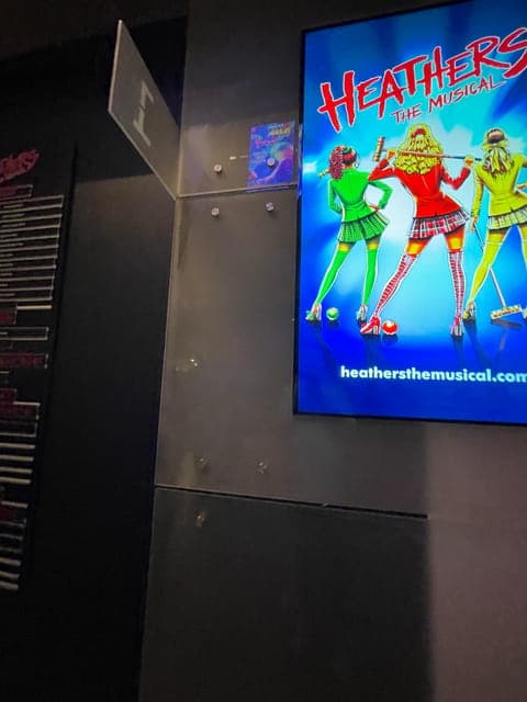 undefined Gallery Image 2