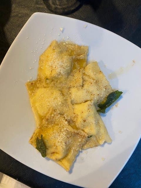 undefined Gallery Image 2