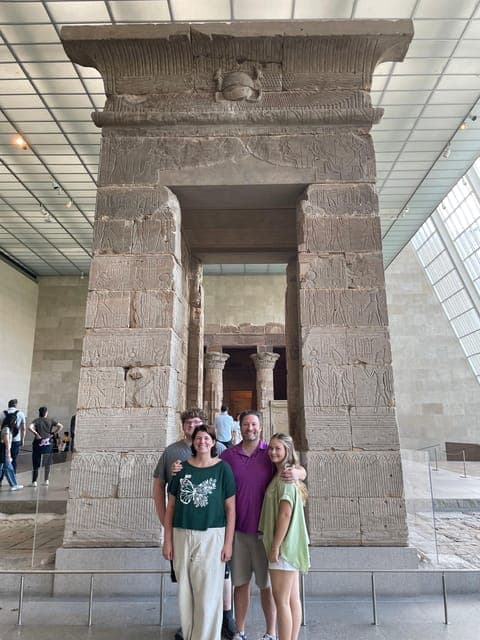 undefined Gallery Image 1