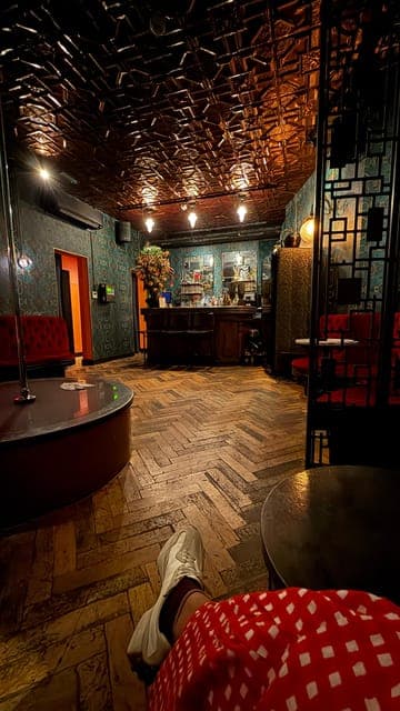 undefined Gallery Image 1