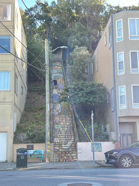 undefined Gallery Image 4