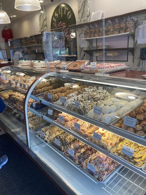 undefined Gallery Image 4