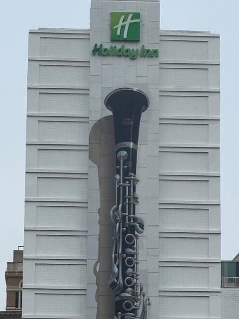 undefined Gallery Image 2