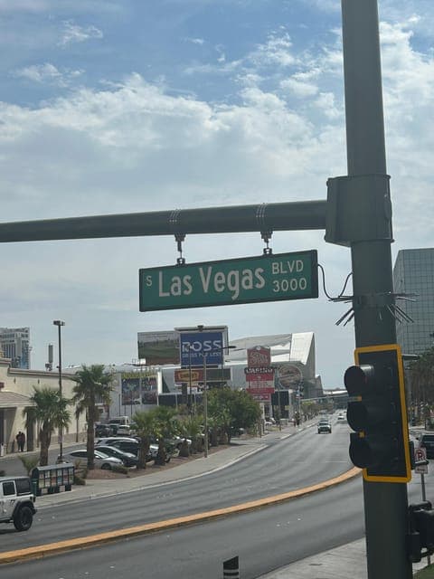 undefined Gallery Image 1