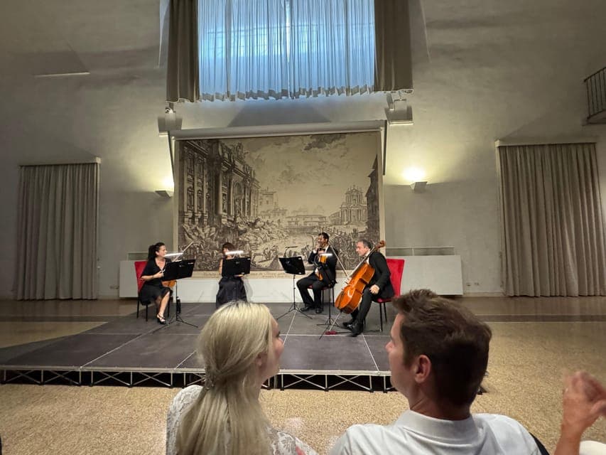 undefined Gallery Image 3