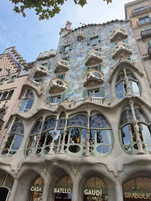 undefined Gallery Image 1