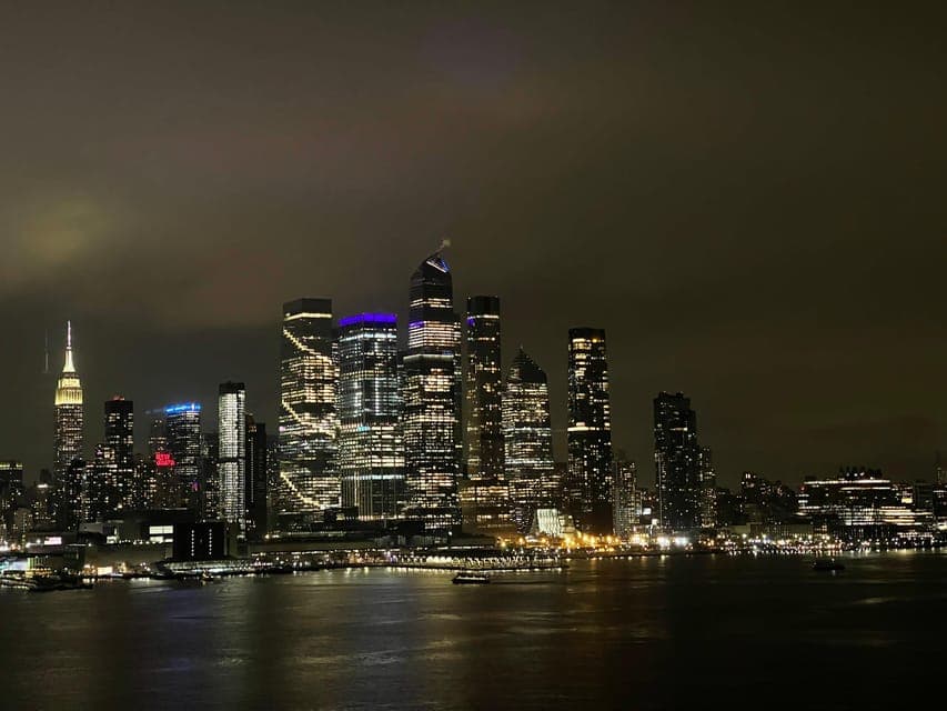 undefined Gallery Image 2